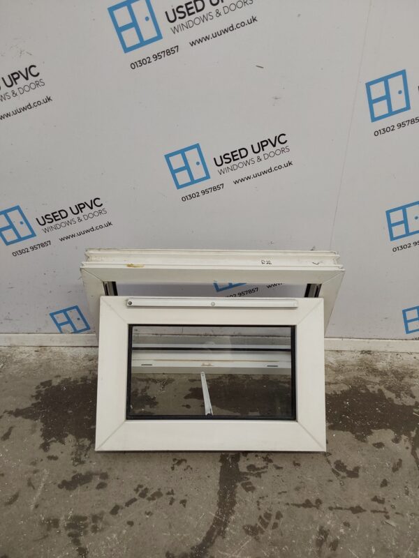 Used White Upvc Window 600mm x 420mm W0239 - Image 2