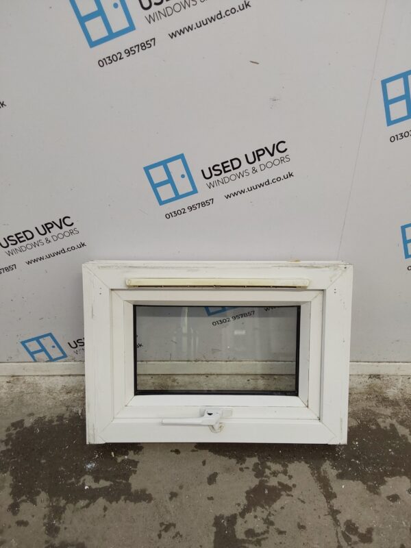 Used White Upvc Window 600mm x 420mm W0239 - Image 3