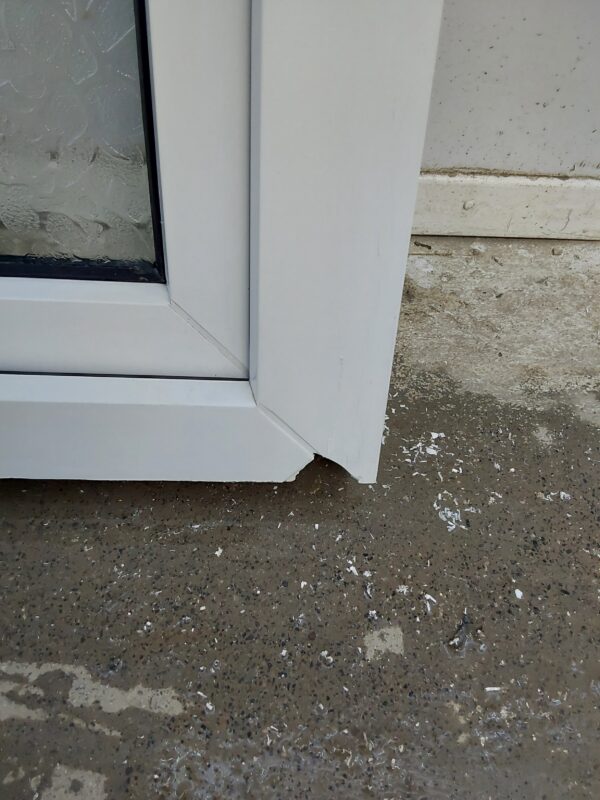 Used White Upvc Window 440mm x 415mm W0246 - Image 4