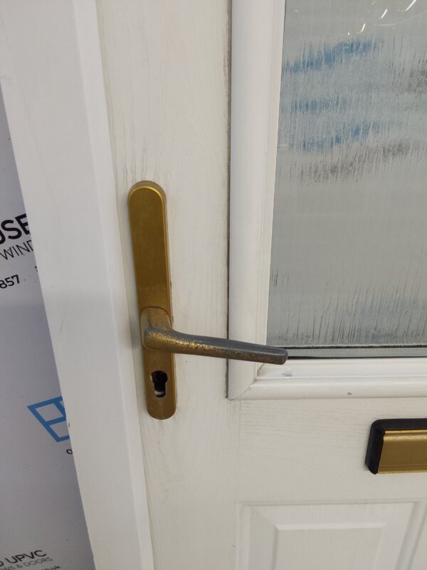 Used White Composite Front Door 935mm x 2080mm C6020 - Image 16