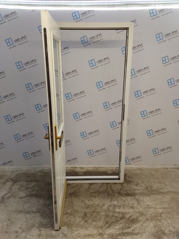 Used White Composite Front Door 935mm x 2080mm C6020 - Image 3