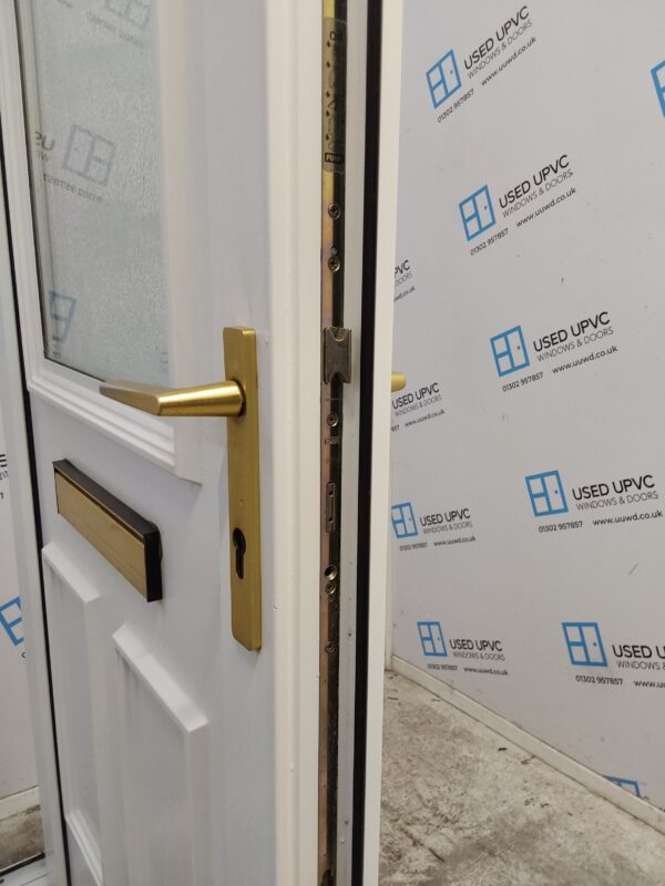 Used White Upvc Front Door 900mm x 2070mm C6059 - Image 5
