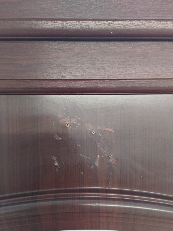 Used Rosewood Upvc Front Door 920mm x 2055mm (Reduce To 900mm) 0822 - Image 14