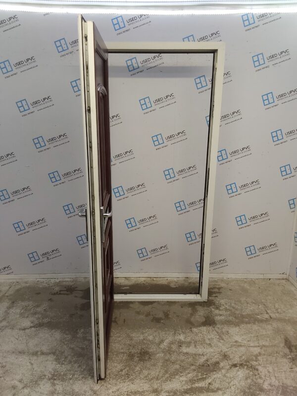 Used Rosewood Upvc Front Door 920mm x 2055mm (Reduce To 900mm) 0822 - Image 3