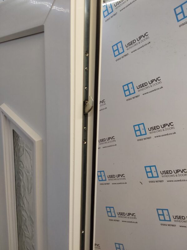 Used White Upvc Front Door 915mm x 2035mm (Reduce To 900mm) C6061 - Image 4