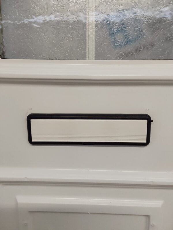 Used White Upvc Front Door 870mm x 2020mm C7D004 - Image 9