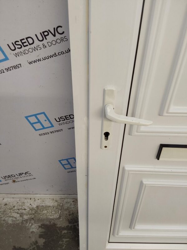 Used White Upvc Front Door 840mm x 2005mm C7D012 - Image 7