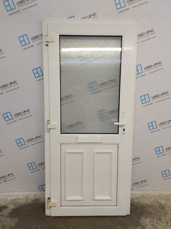 Used White Upvc Front Door 915mm x 2010mm (Reduce To 900mm) C7D015 - Image 2