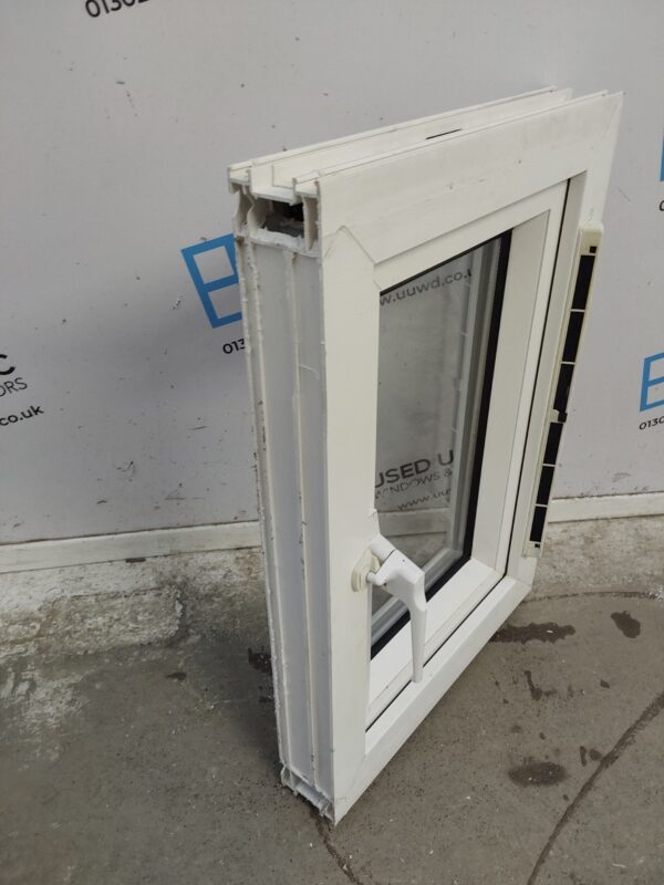 Used White Upvc Window 605mm x 420mm W0356 - Image 5