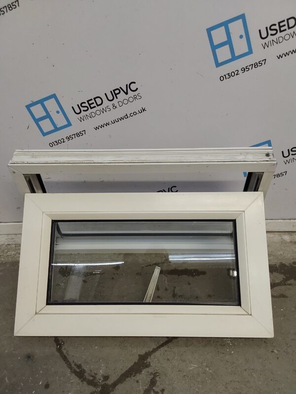 Used White Upvc Window 610mm x 365mm W0357 - Image 4