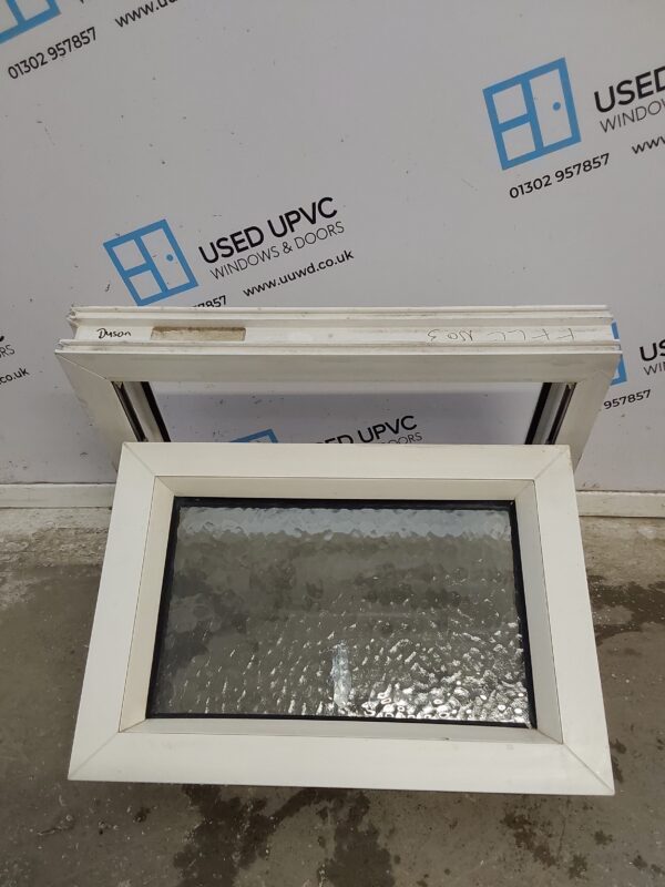 Used White Upvc Window 580mm x 420mm W0365 - Image 4