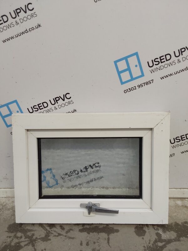 Used White Upvc Window 580mm x 420mm W0365 - Image 2