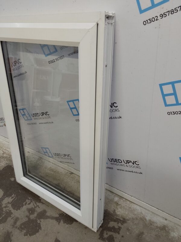Used White Upvc Window 665mm x 1020mm C4W070 - Image 4