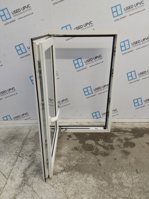 Used White Upvc Window 665mm x 1020mm C4W070 - Image 3