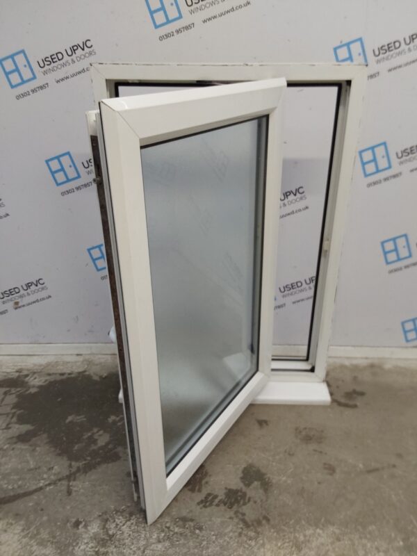 Used White Upvc Window 680mm x 1000mm C4W016 - Image 3