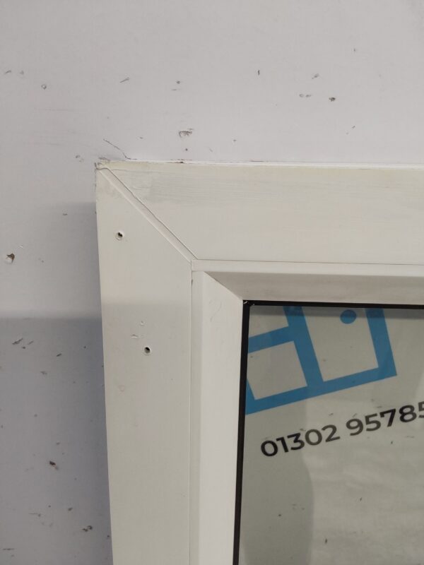 Used White Upvc Window 600mm x 1295mm W0326 - Image 5