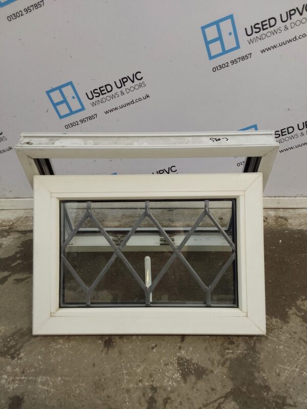 Used White Upvc Window 575mm x 420mm W0379 - Image 4