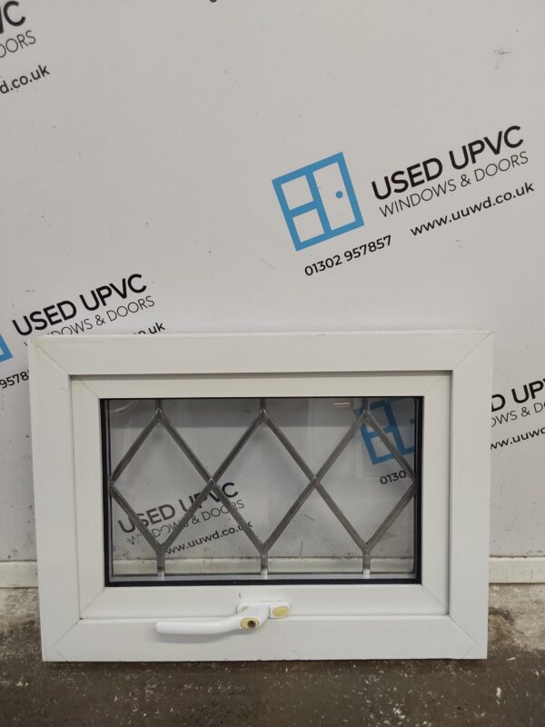 Used White Upvc Window 575mm x 420mm W0379 - Image 2