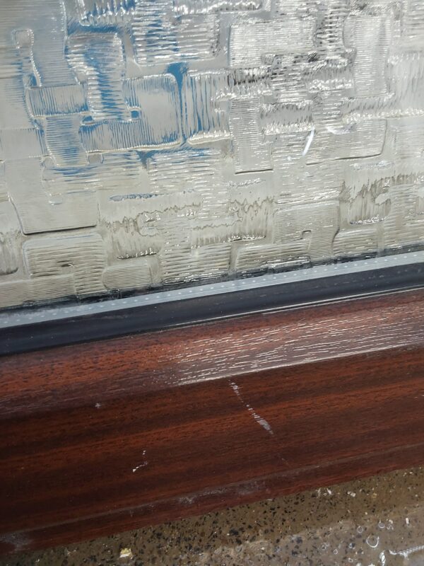 Used Woodgrain Upvc Window 695mm x 365mm W0250 - Image 8