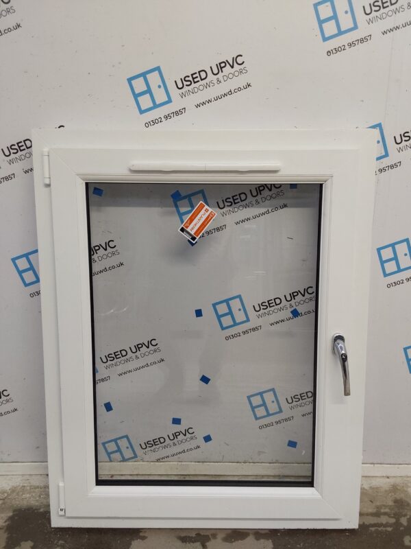 Brand New White Upvc Tilt And Turn Window 870mm x 1095mm LW0130 - Image 2