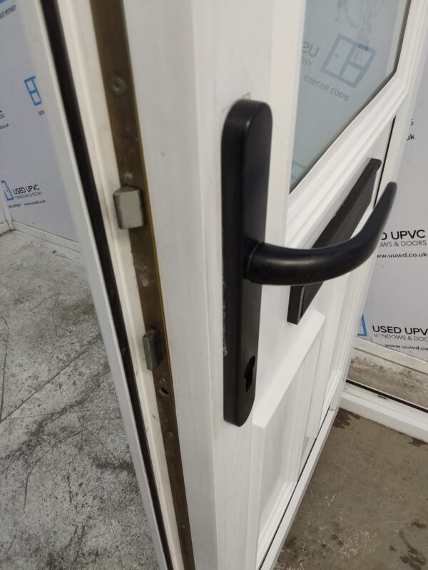 Used White Upvc Front Door 815mm x 2045mm 0286 - Image 5