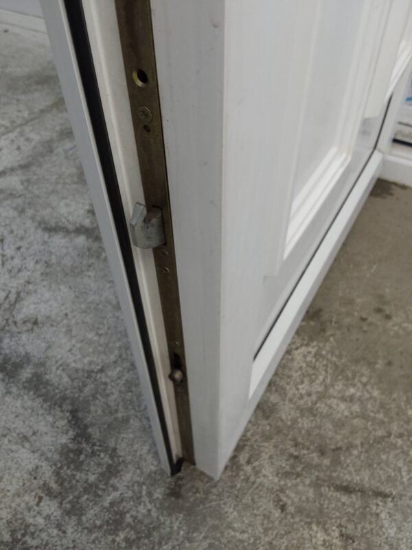 Used White Upvc Front Door 815mm x 2045mm 0286 - Image 6