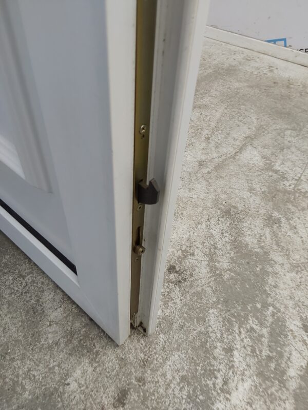 Used White Upvc Front Door 885mm x 2020mm 0194 - Image 6