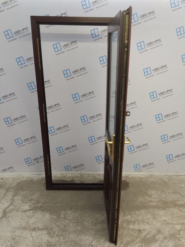 Used Woodgrain Upvc Front Door 855mm x 2065mm 0099 - Image 3