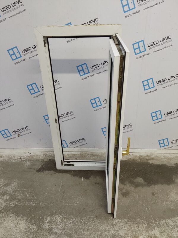 Used White Upvc Tilt And Turn Window 540mm x 1230mm W0046 - Image 4