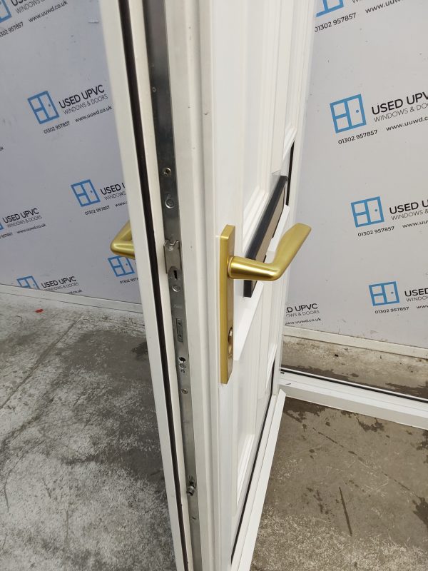 Used White Upvc Front Door 860mm x 2025mm C7D022 - Image 5