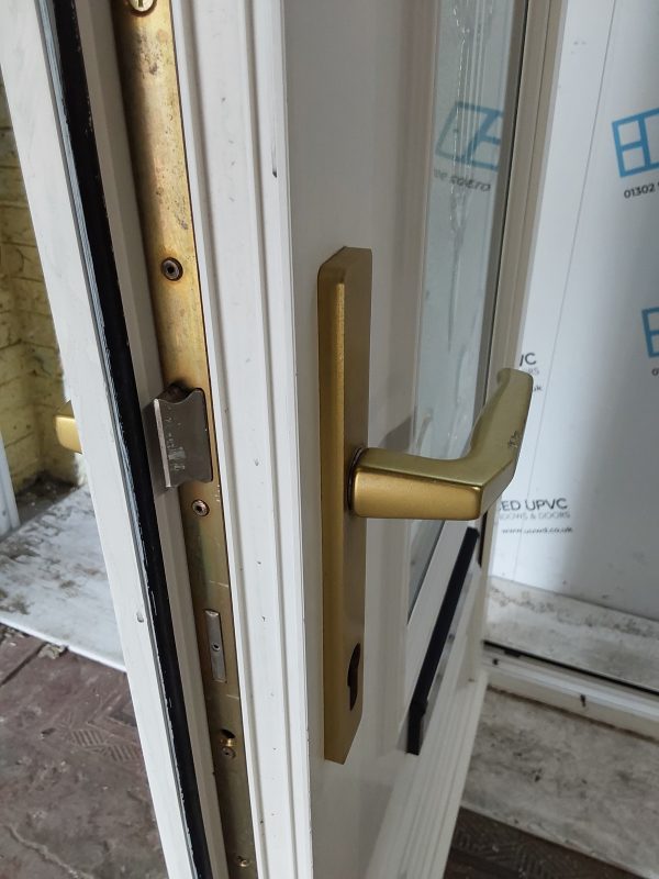 Used White Upvc Front Door And Toplight 920mm x 2415mm 0599 - Image 6
