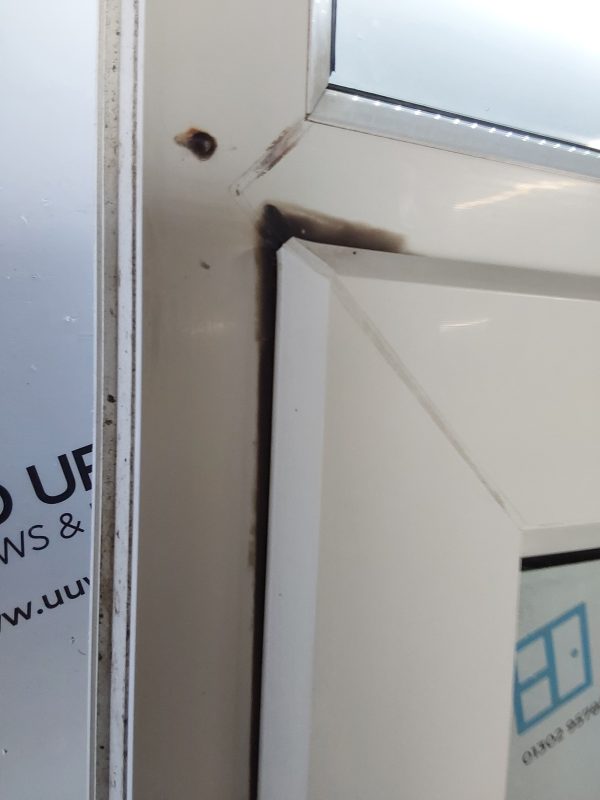 Used White Upvc Front Door And Toplight 845mm x 2570mm 0831 - Image 4