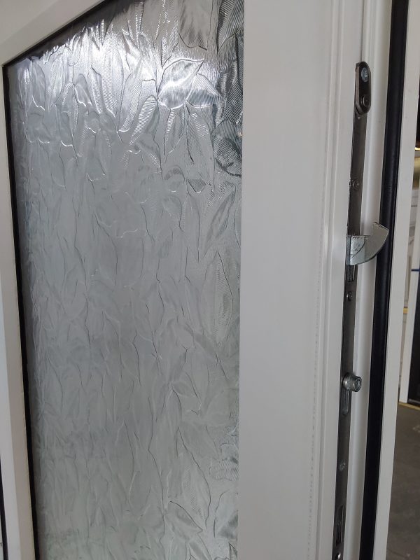 Used White Upvc Front Door And Toplight 865mm x 2545mm (reduce to 835mm) 0503 - Image 4