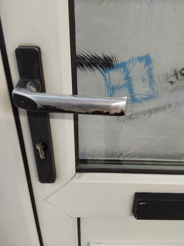 Used White Upvc Front Door 810mm x 2010mm C7D077 - Image 9