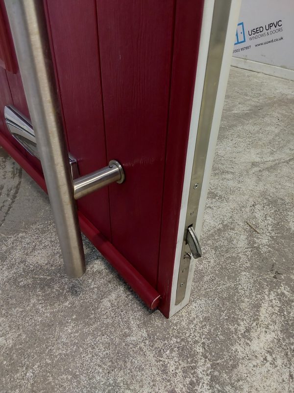 Used Red Composite Front Door 910mm x 2030mm 0093 - Image 8