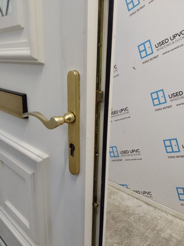 Used White Upvc Front Door 920mm x 2040mm 0669 - Image 5