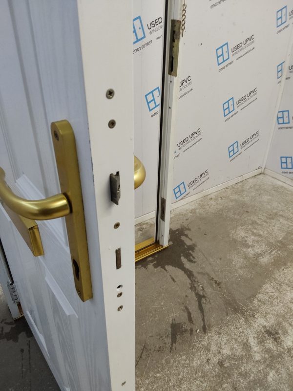 Used White Composite Front Door 835mm x 1950mm 0579 - Image 5