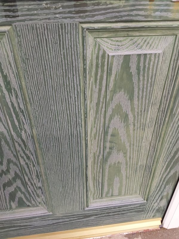 Used Green Composite Front Door 880mm x 2030mm 0320 - Image 5