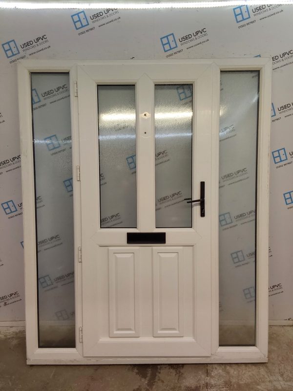 Used White Upvc Front Door And Side Panels 1665mm x 2060mm DS023 - Image 2