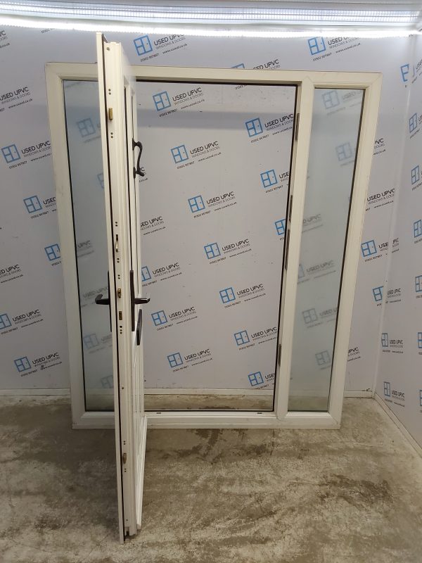 Used White Upvc Front Door And Side Panels 1665mm x 2060mm DS023 - Image 3