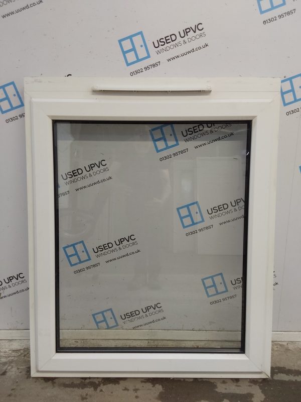 Used White Upvc Window 890mm x 1090mm (reduce to 1040mm) LW0116