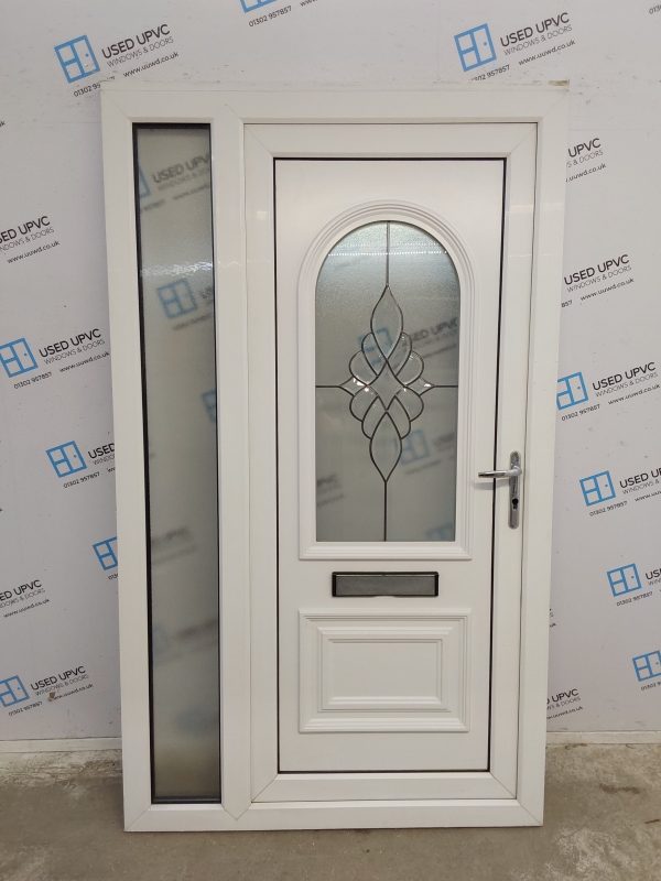 Used White Upvc Front Door And Side Panel 1210mm x 2065mm (Reduce To 2040mm) DS033