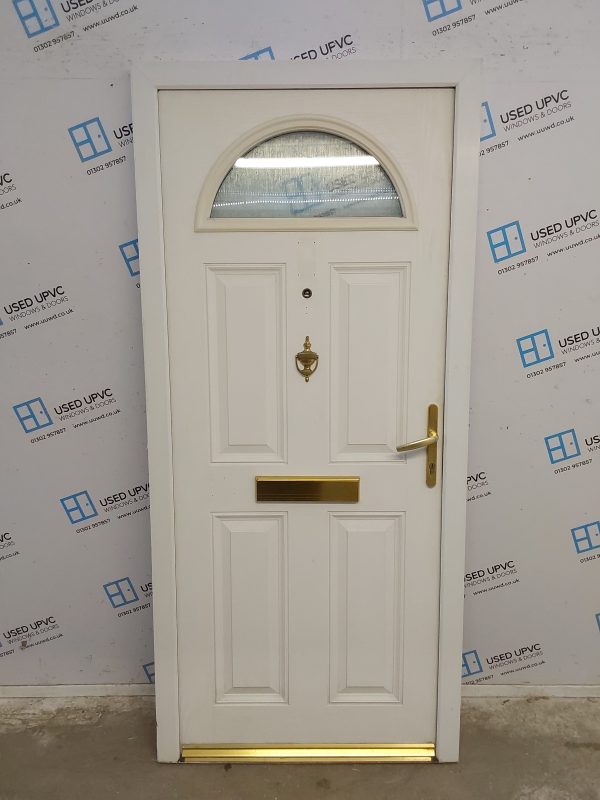 Used White Composite Front Door 910mm x 2000mm C7D028