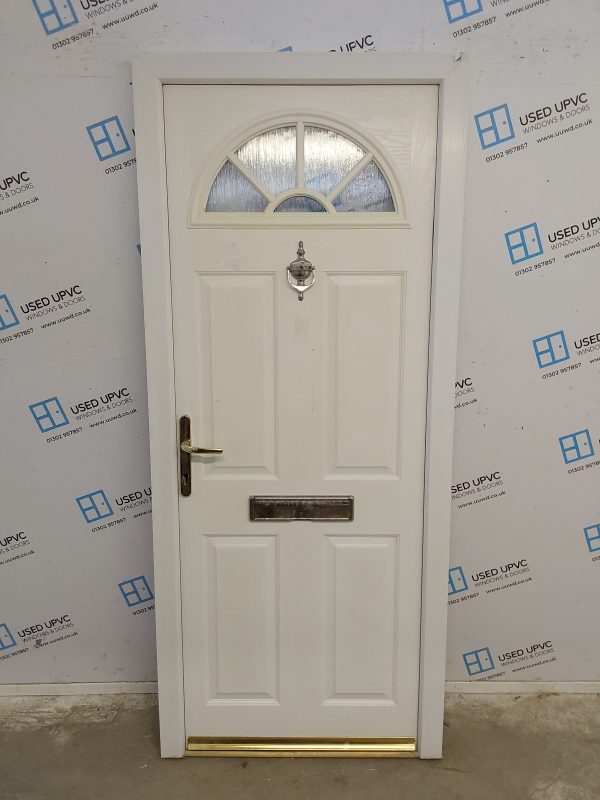 Used White Composite Front Door 860mm x 2010mm C7D029