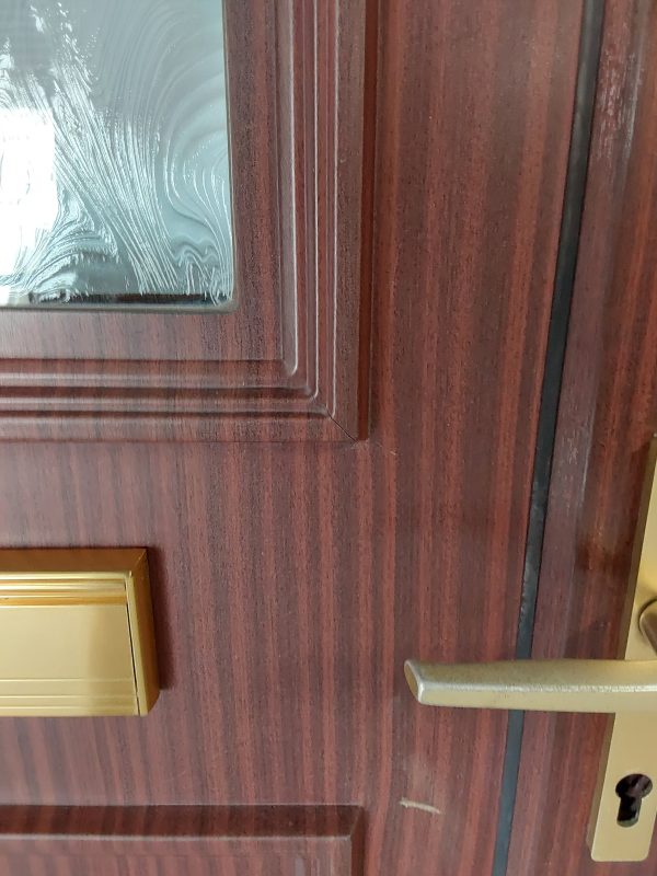 Used Woodgrain Upvc Front Door And Toplight 940mm x 2425mm 0724 - Image 10