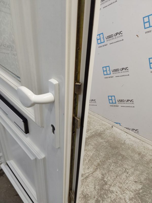 Used White Upvc Front Door 905mm x 2060mm (Reduce To 885mm) 0040 - Image 5