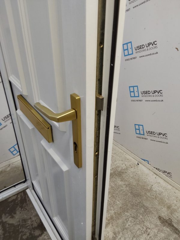 Used White Upvc Front Door 890mm x 2080mm 0378 - Image 5