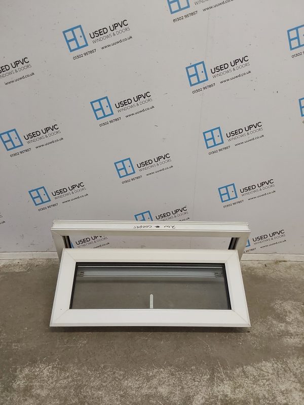 Used White Upvc Window 910mm x 420mm W0183 - Image 2