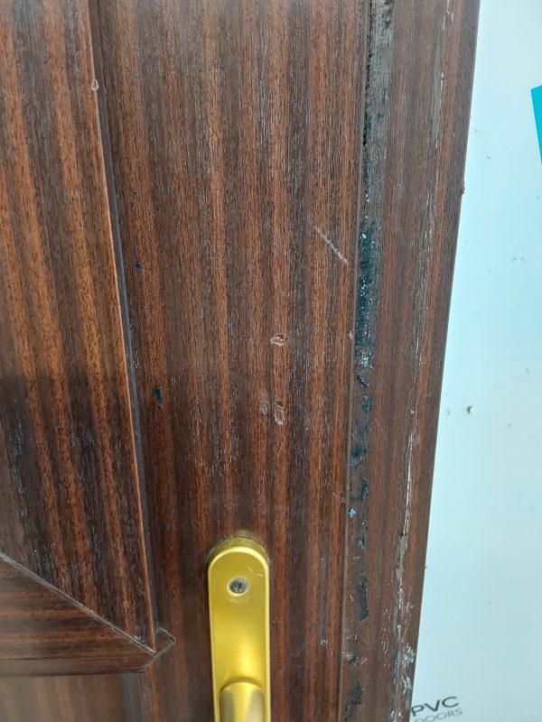 Used Woodgrain Upvc Stable Door 895mm x 2060mm (Reduce To 875mm) 0148 - Image 10