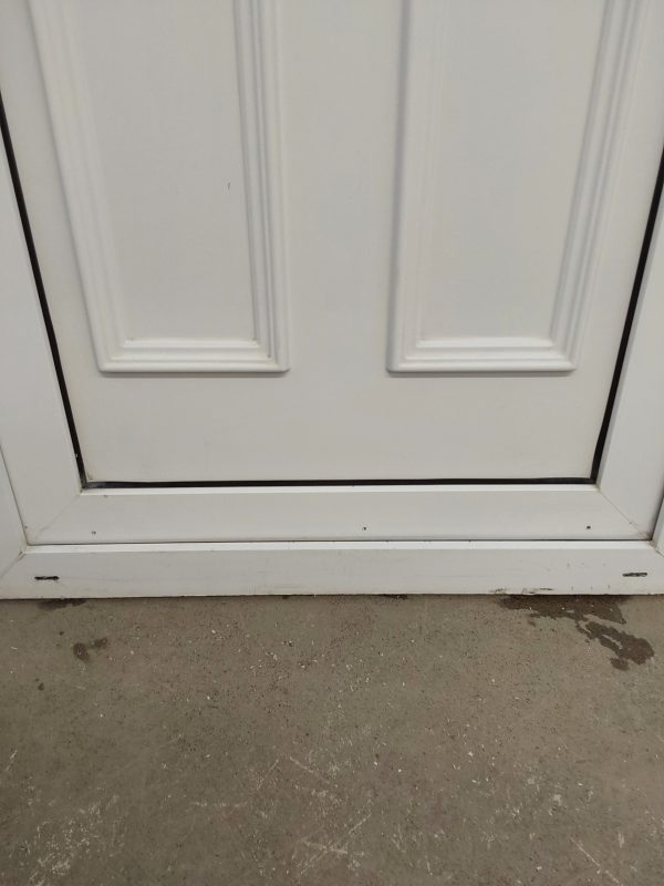 Used White Upvc Front Door 895mm x 2020mm 0025 - Image 10